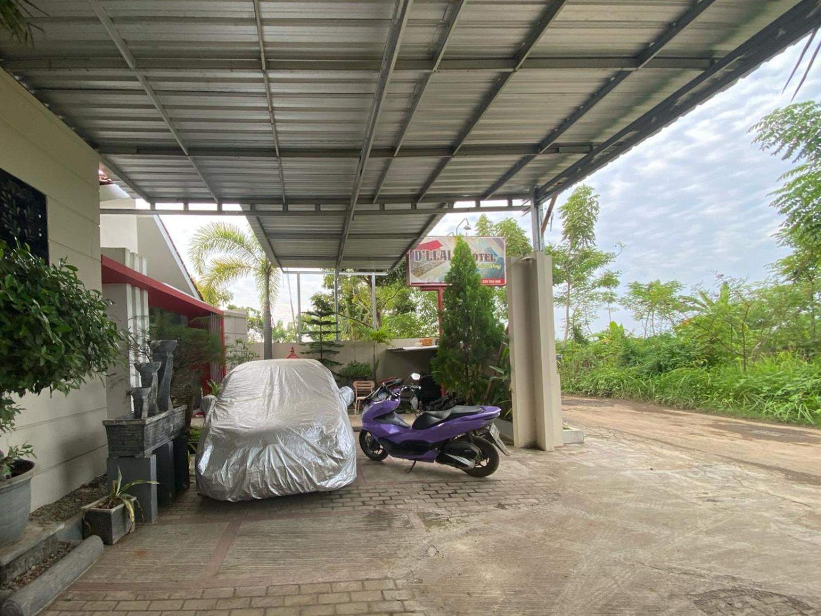Reddoorz Near Pantai Idola Banyutowo Hotel D'Llala Pati Экстерьер фото